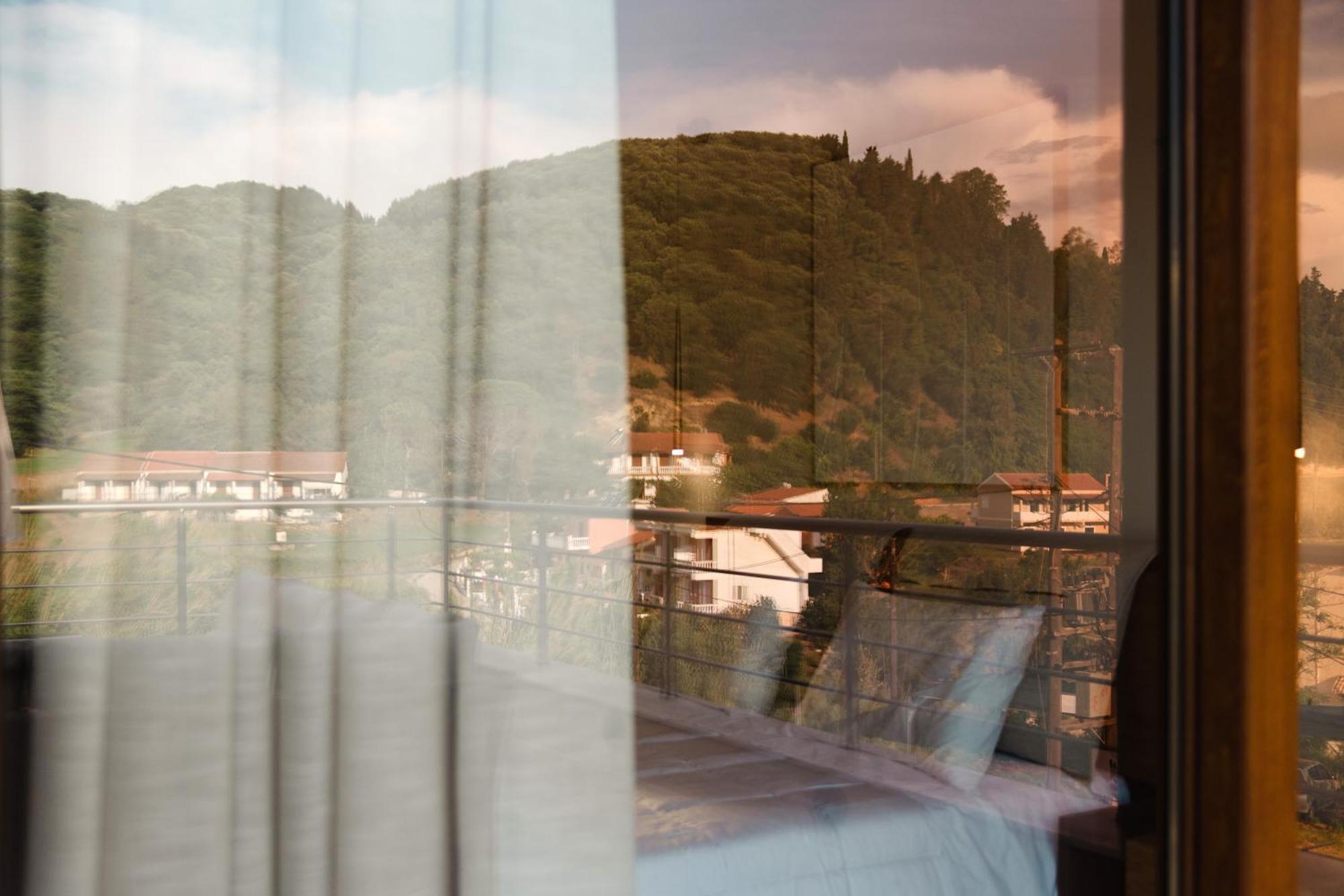 Vasillis-heated Swimming Pool With Infinity View *