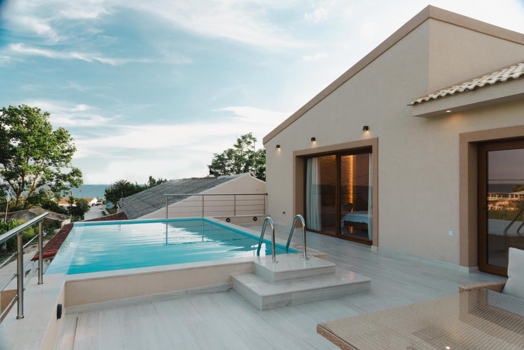 Vasillis-heated Swimming Pool With Infinity View Villa *