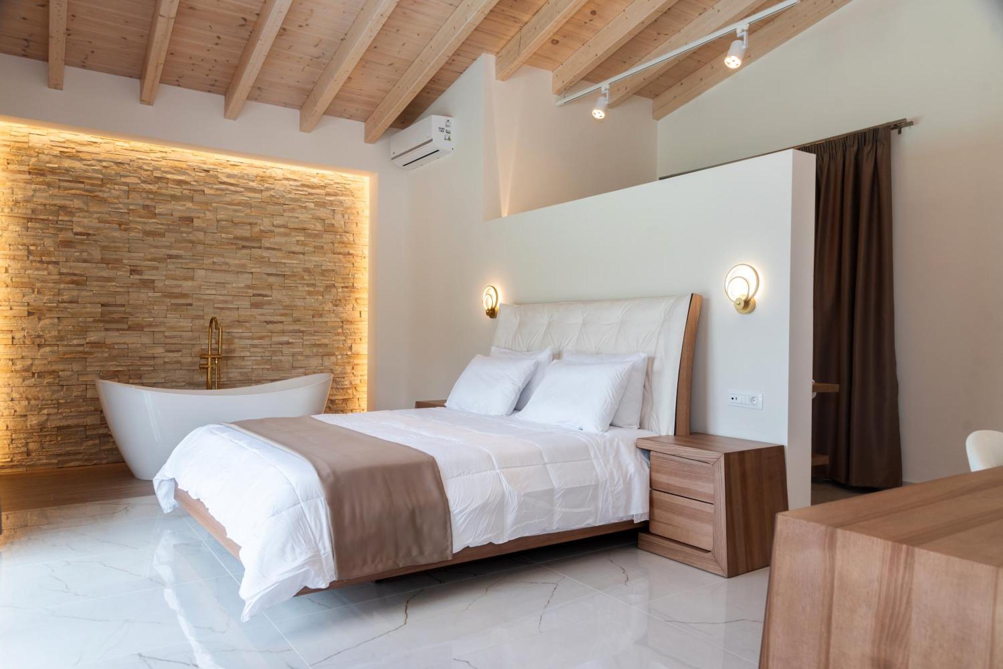 Vasillis-heated Swimming Pool With Infinity View Villa